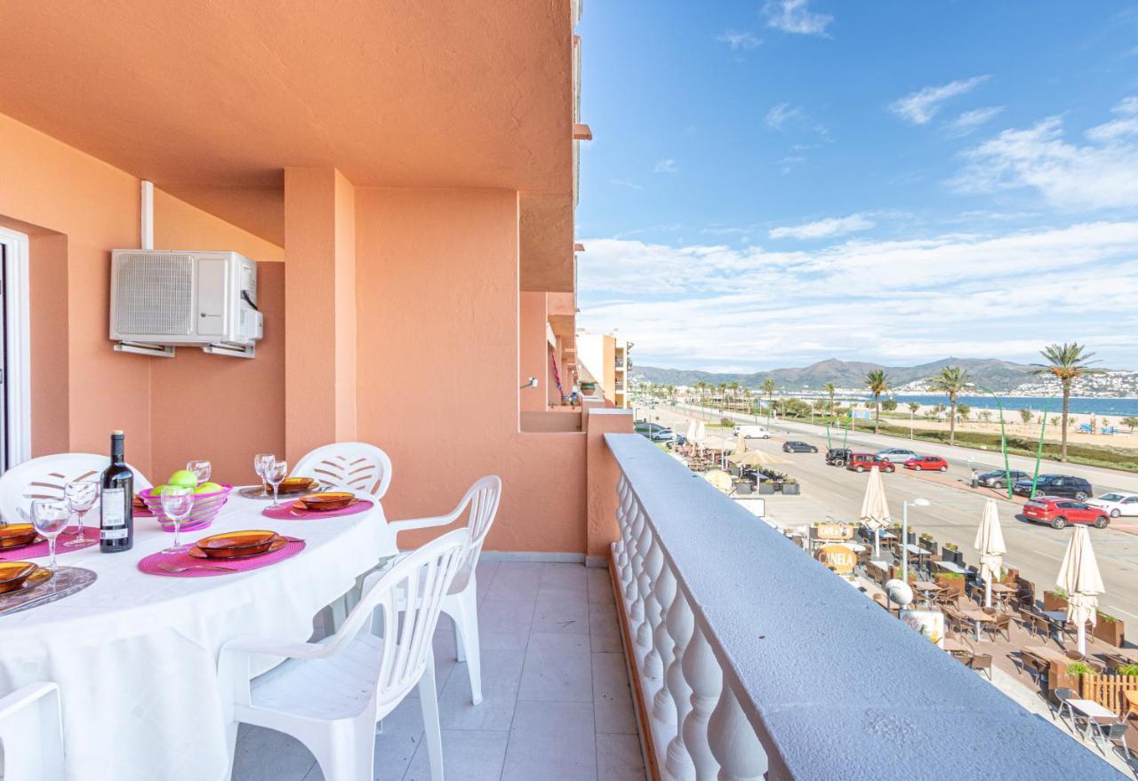 Apart-Rent Apartment Gran Reserva 0076 เอมปูเรียบราบา ภายนอก รูปภาพ